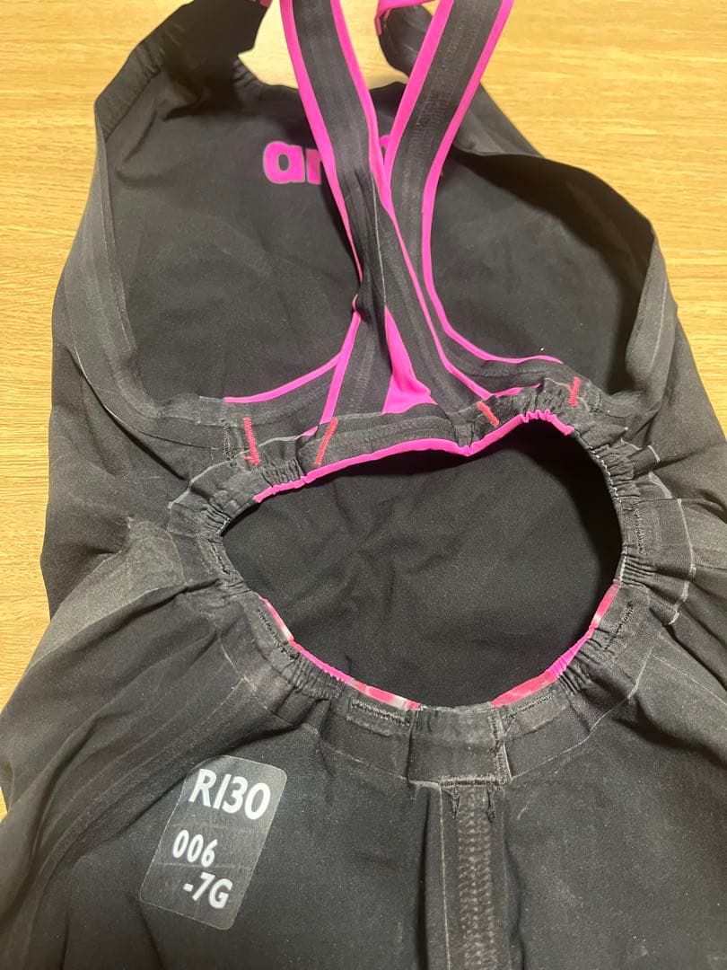 arena 競泳高速水着　ジュニア130