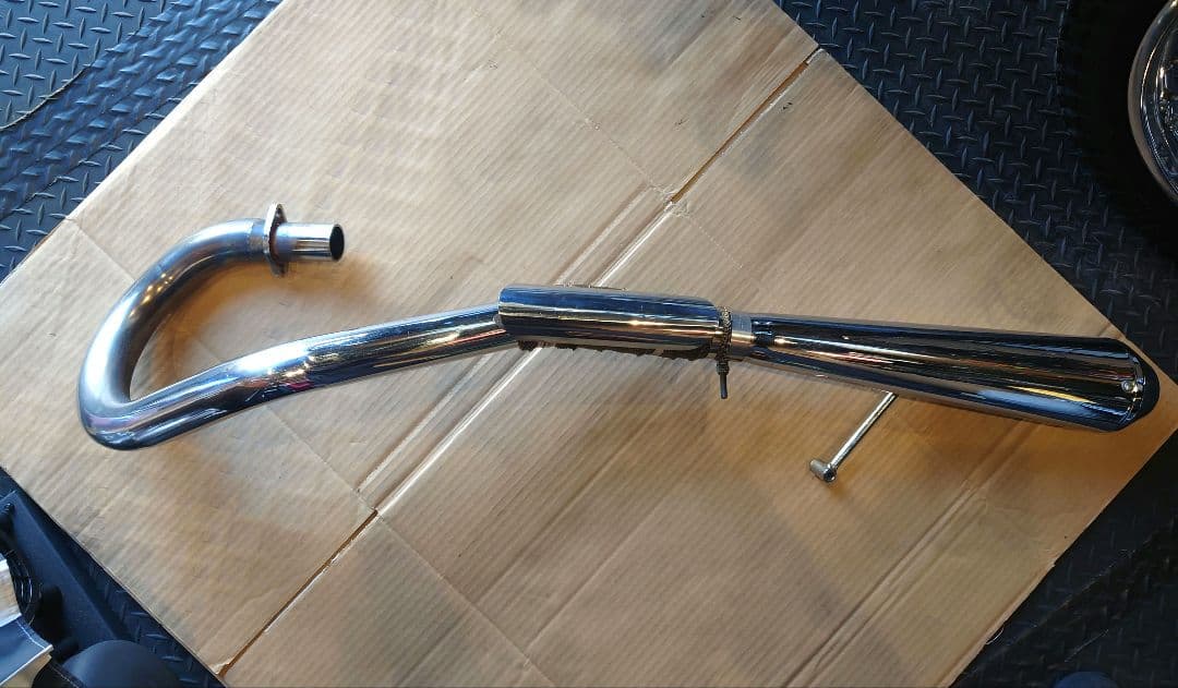 【正月限定！値下げ中】250TR 左出しアップマフラー パープルヘイズ