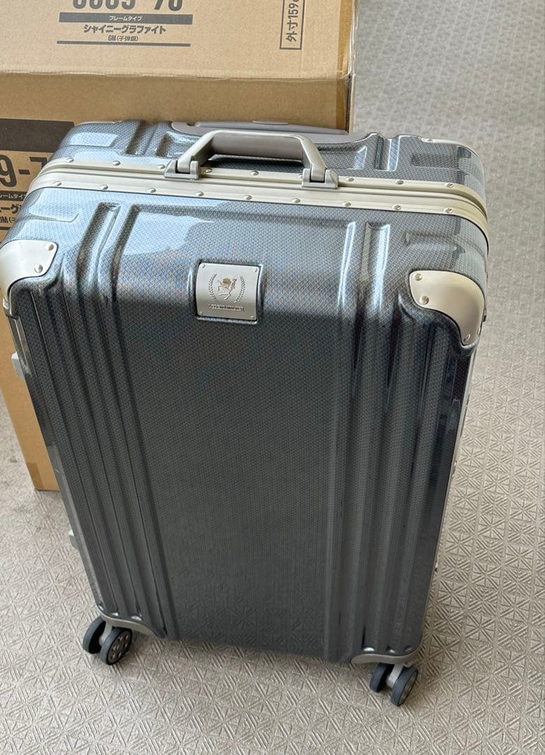 レジェンドウォーカー スーツケース L 83L シャイニーグラファイト 5509