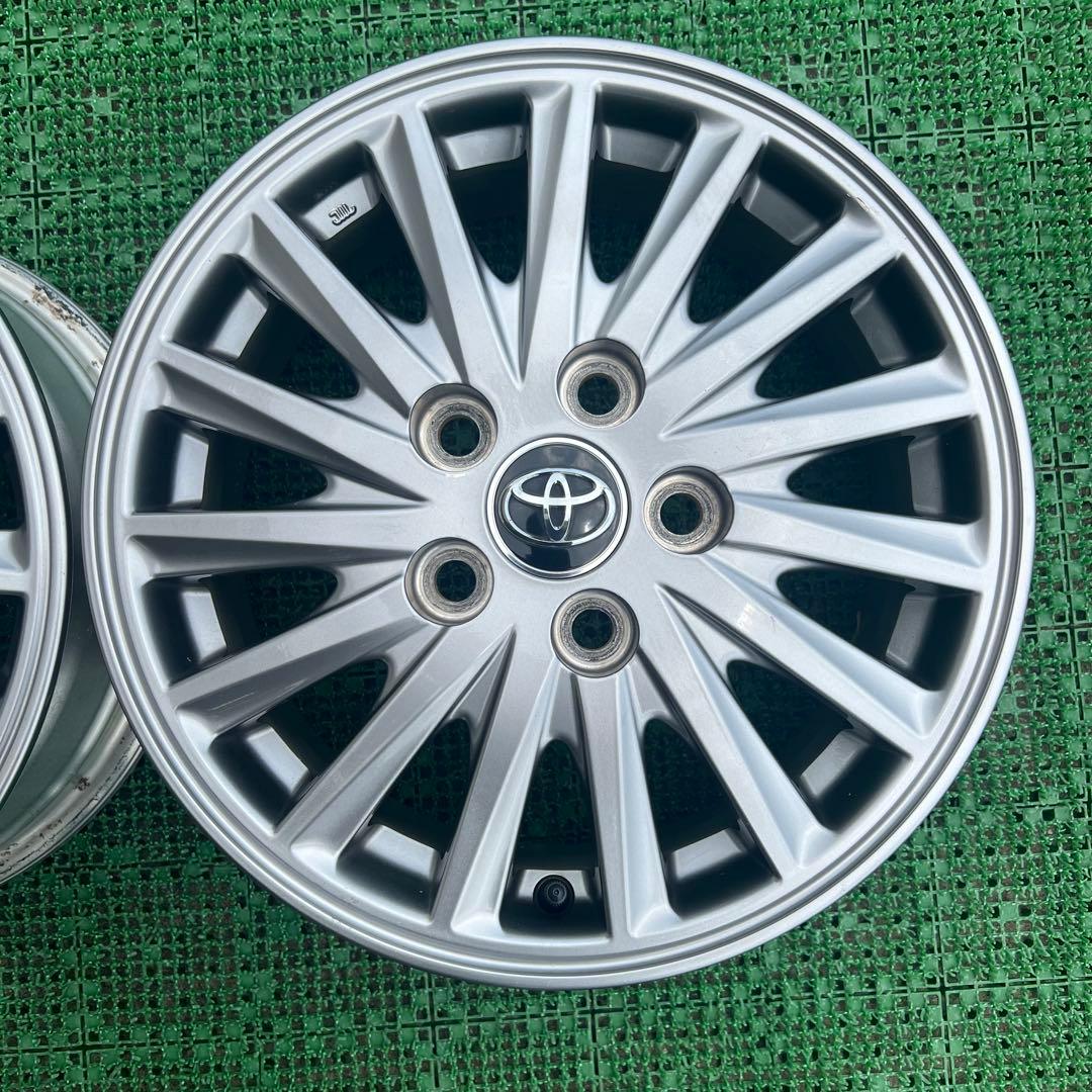 トヨタ ノア ヴォクシー 80系純正15インチアルミホイール ハイグロス色2本②