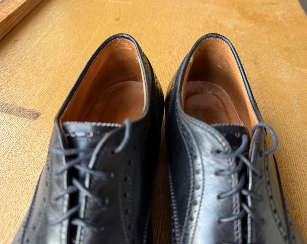 靴 Alden 909 Medallion Tip Balmoral dress