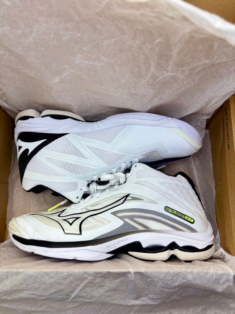 ミズノ バレーボール ウェーブライトニング Z7 V1GA225009 27cm