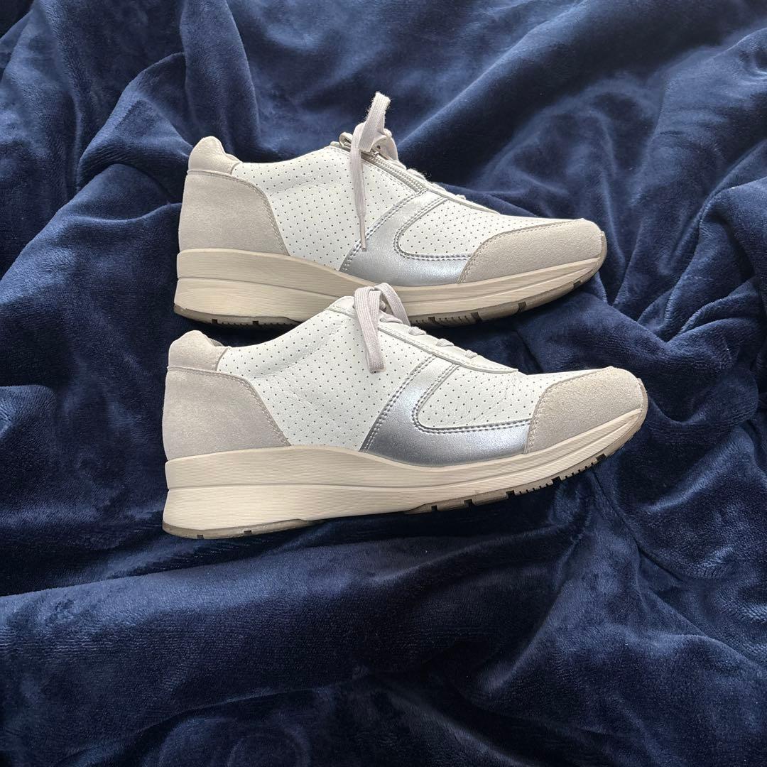 美品✨AKAISHIアカイシ　ウォーキングシューズ24.5cmサイドジップ