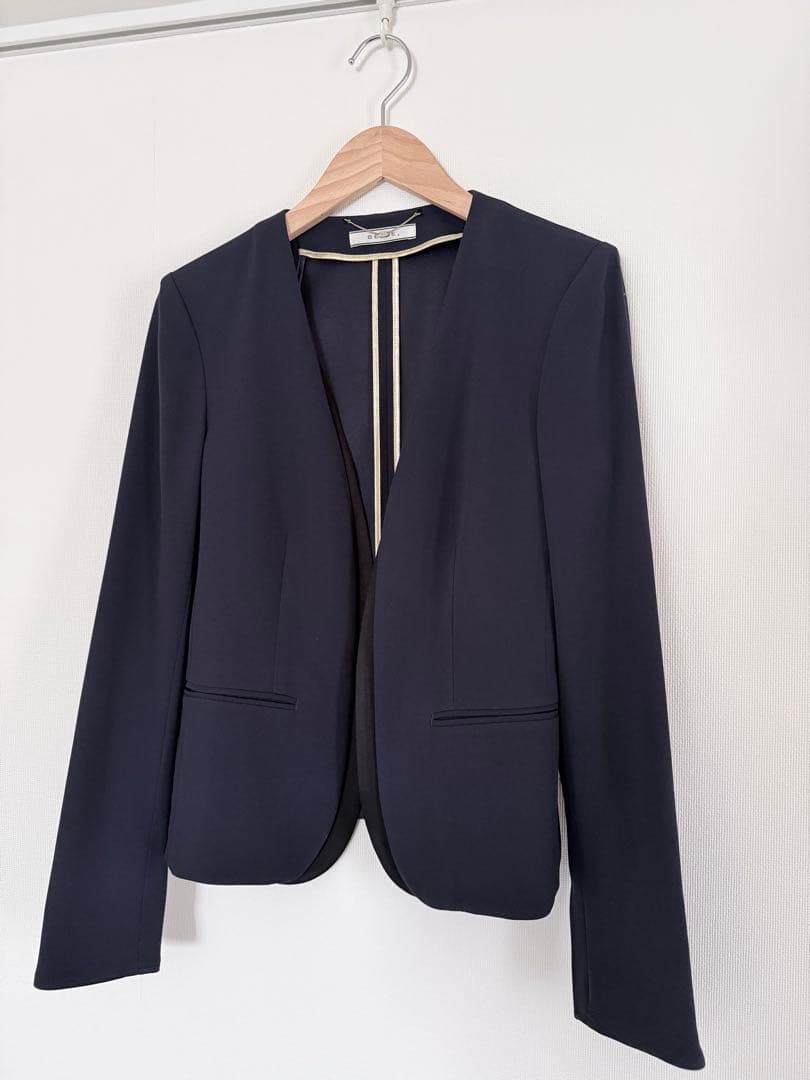 BEIGE, ノーカラージャケット ネイビー クリーニング済