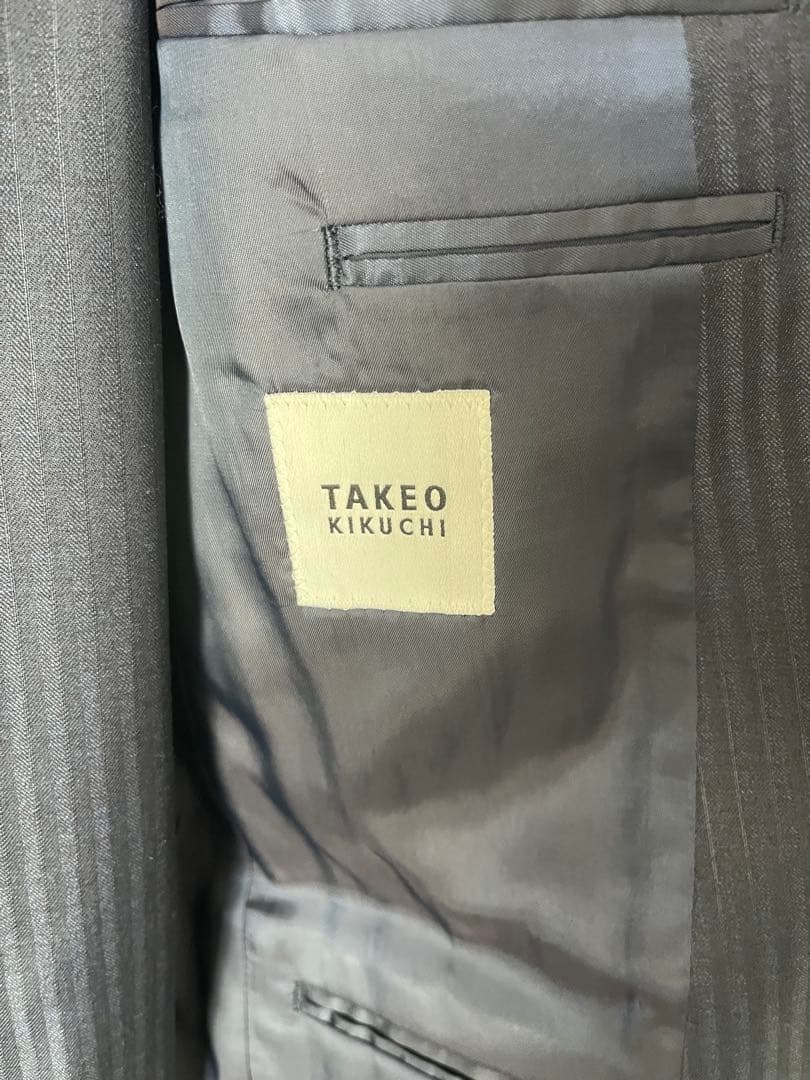 TAKEO KIKUCHI ネイビー ストライプ スーツ