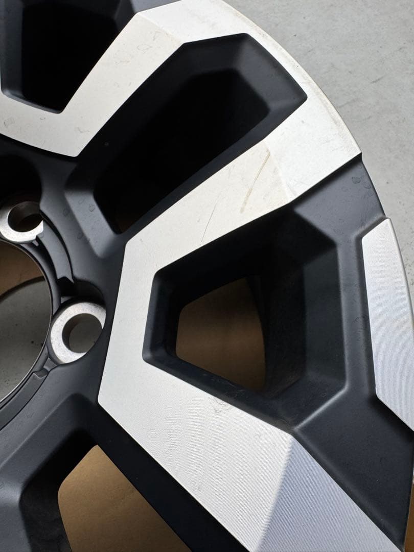 再再販　ランクル　ランクル70 純正ホイール　GDJ76W 1本　16インチ