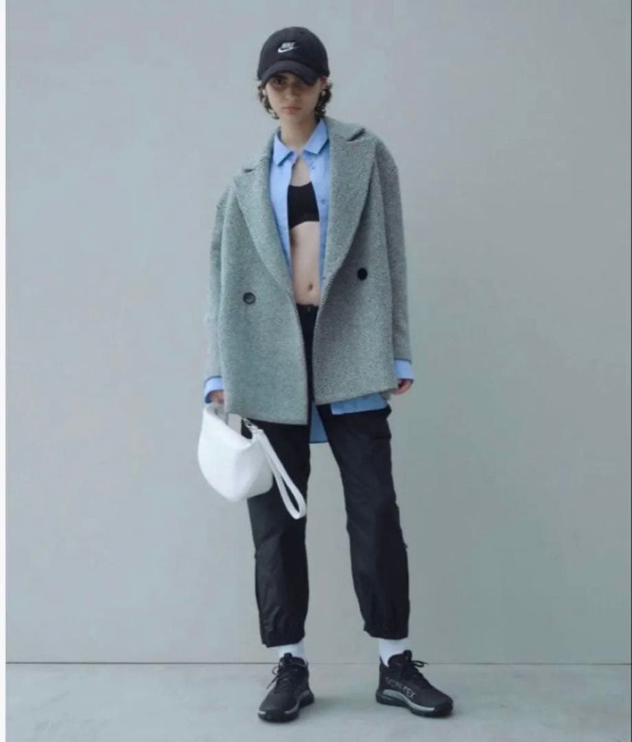 emmi ecoツイードショートコート