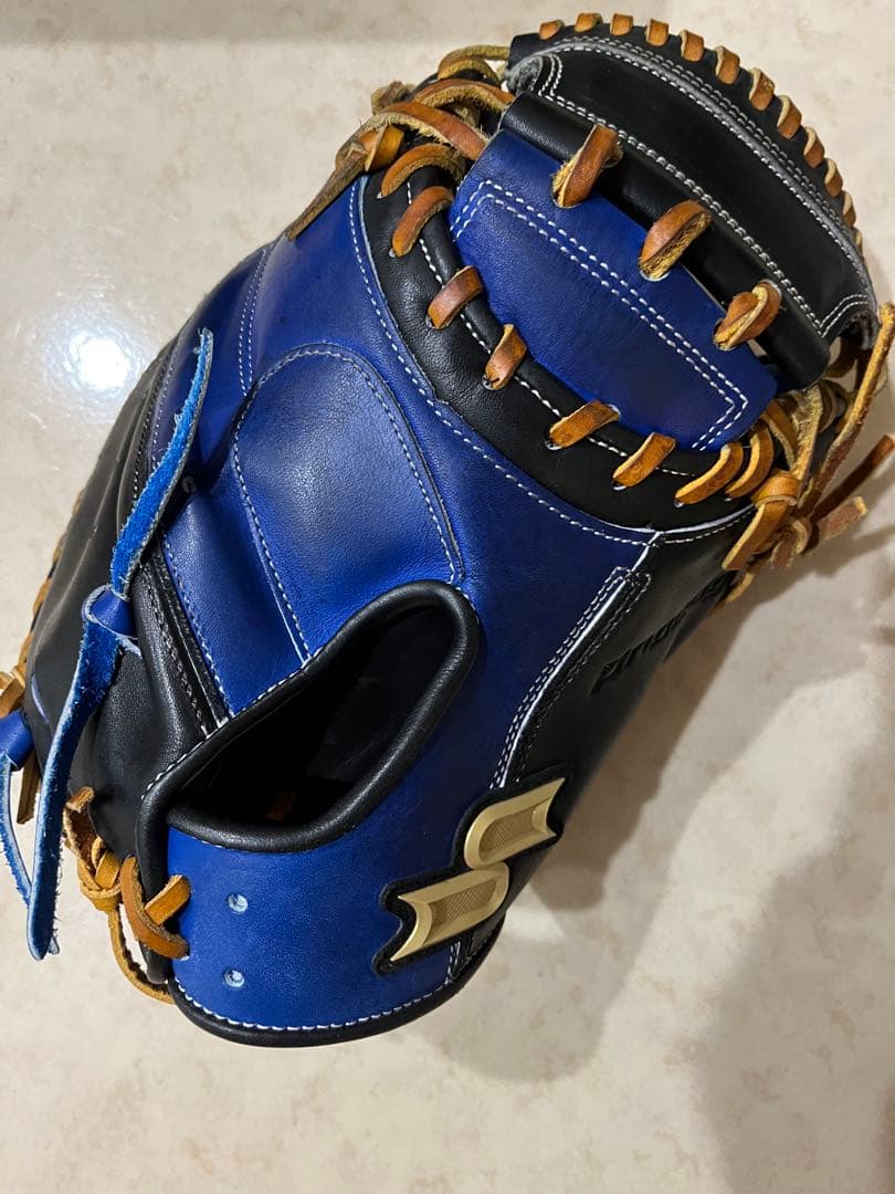 キャッチャーミット【阪神タイガース梅野選手モデル】