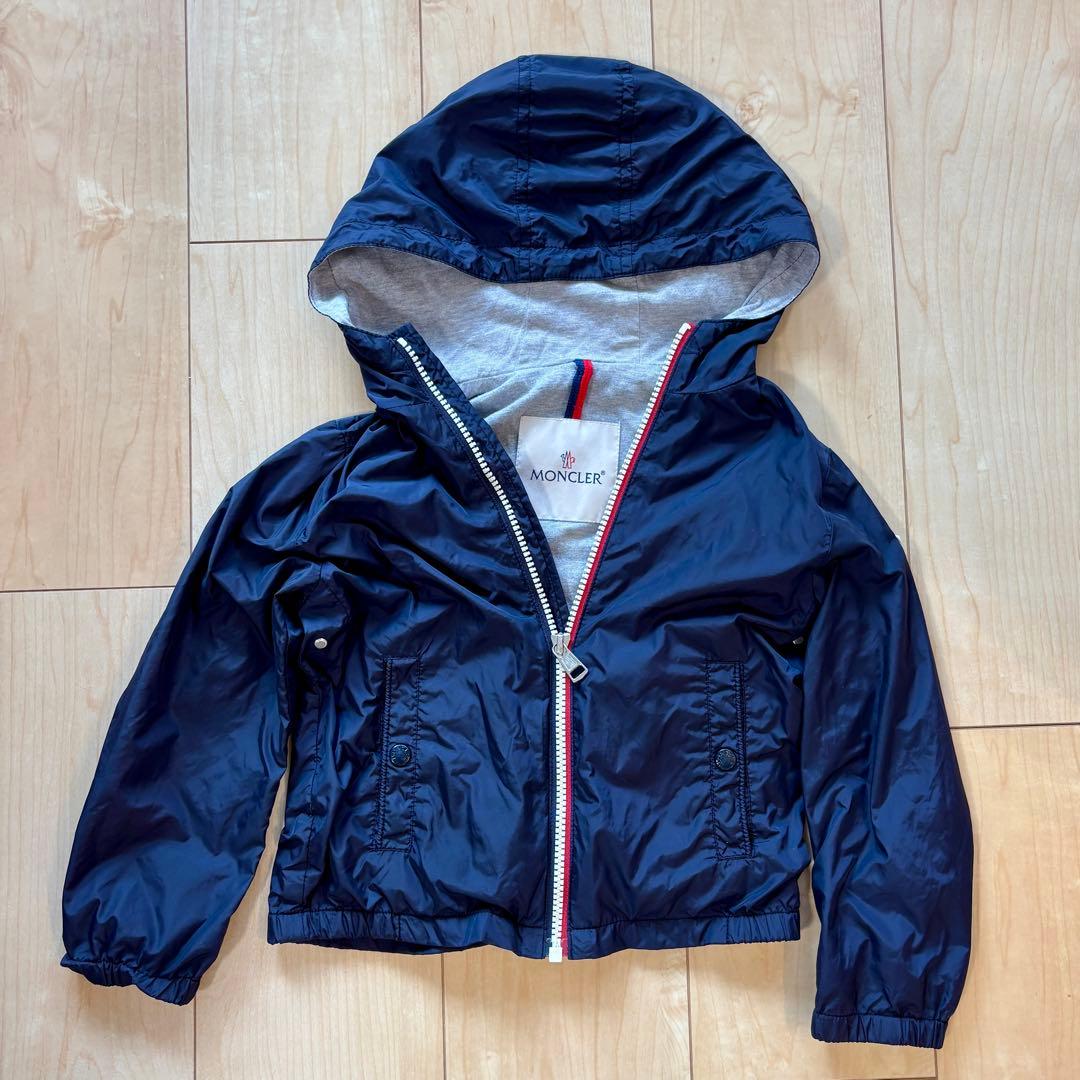 キッズ用 MONCLER アウター　4T ネイビー