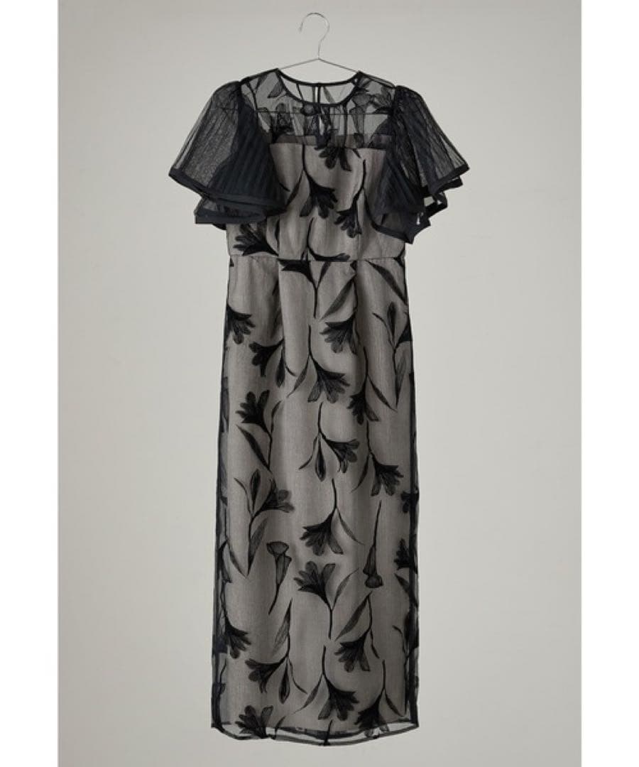 niana ドレス　ブライダル　パーティ