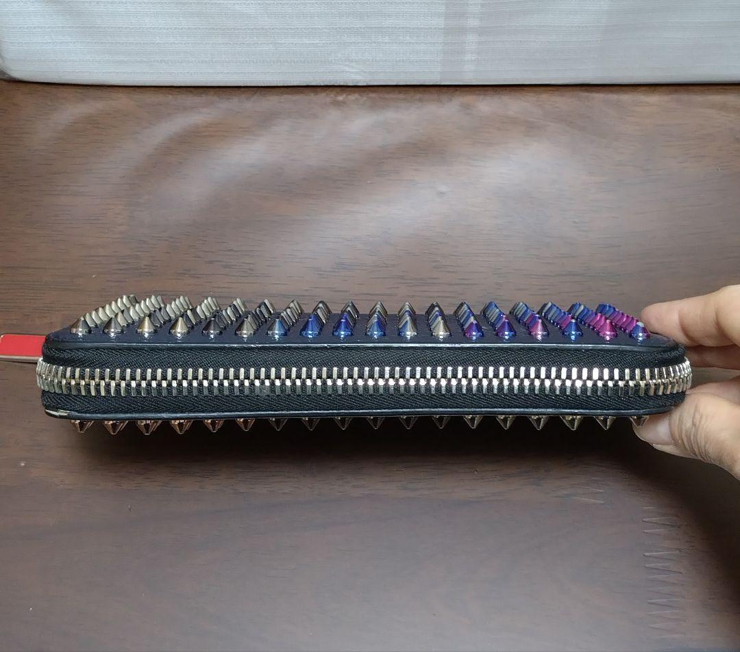 【Christian Louboutin】 スパイクスタッズ 長財布 ファスナー