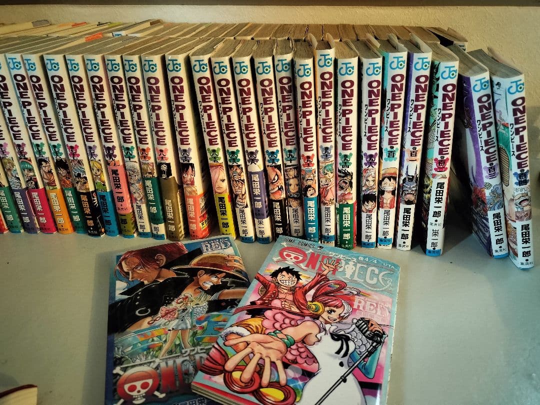 ワンピースほぼ全巻セット