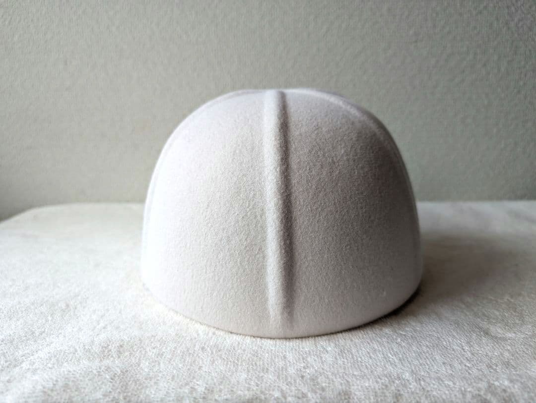 ジョッキーハット　クリーム