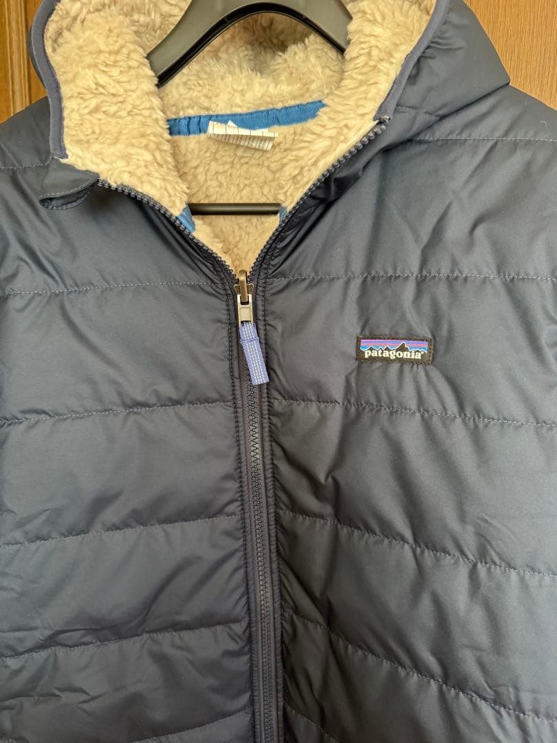 patagonia ネイビー フリースジャケットリバーシブル　フーディ XXL