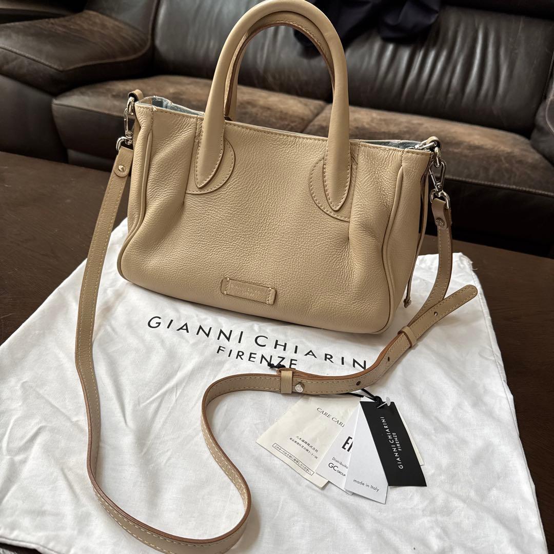 GIANNI CHIARINI ショルダーバッグ　ハンドバック