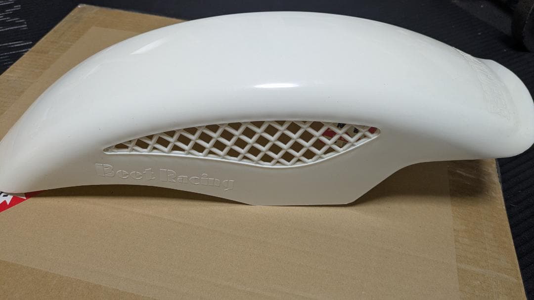 BEET RACING メッシュフロントフェンダー 白ゲル 汎用