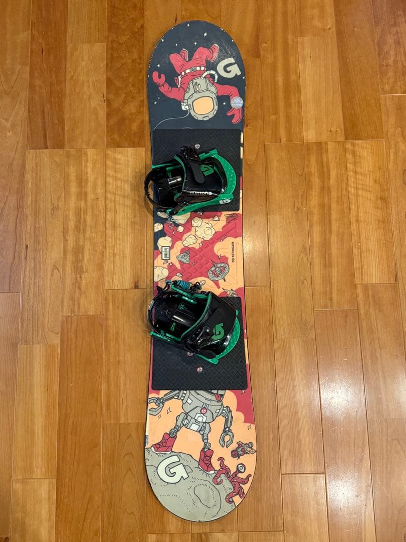 Burton kidsスノーボードセット（ボード120cm、ブーツ20.5cm）