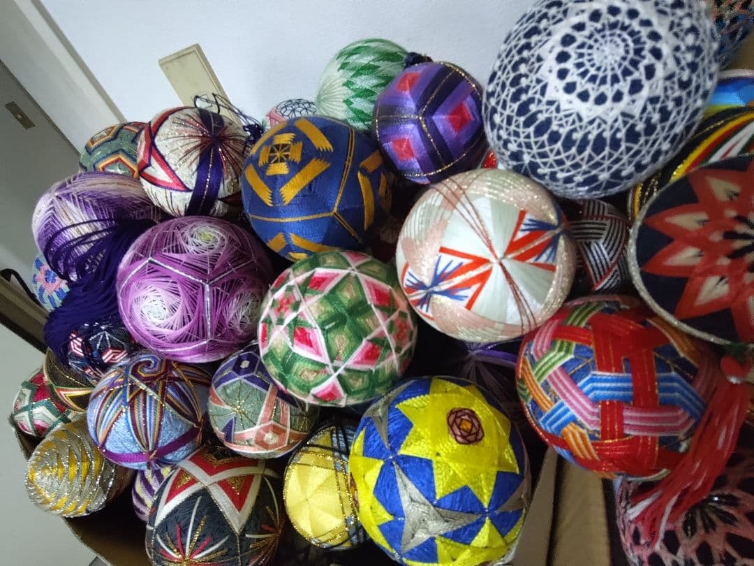 みー　ハンドメイド手鞠160個超①