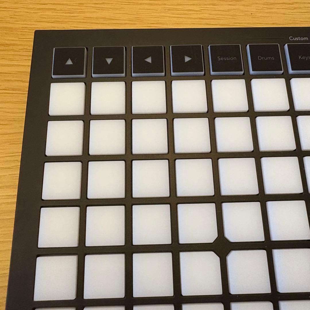 【中古】Novation LaunchPad Mini MK3