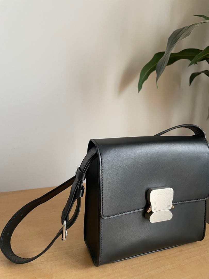 1017Alyx9smワンショルダーバッグ