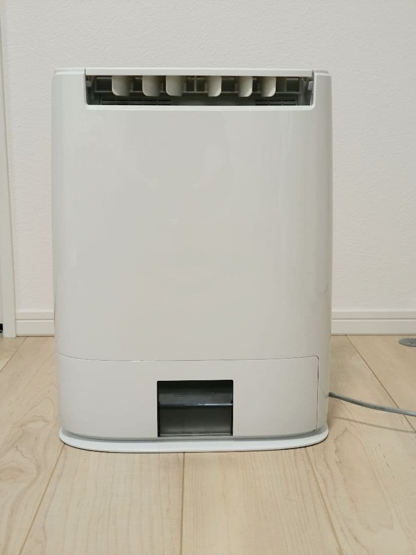 【 美品 Panasonic 衣類乾燥除湿機 F-YZR60 】