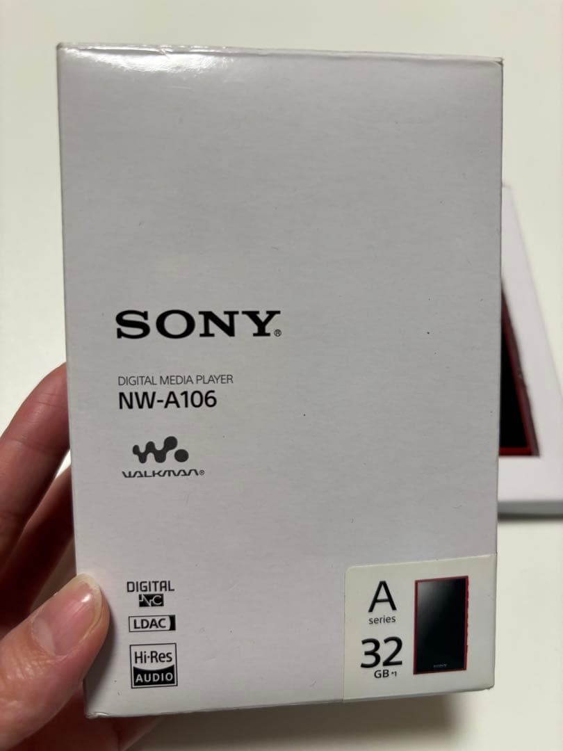 SONY WALKMAN レッド NW-A106