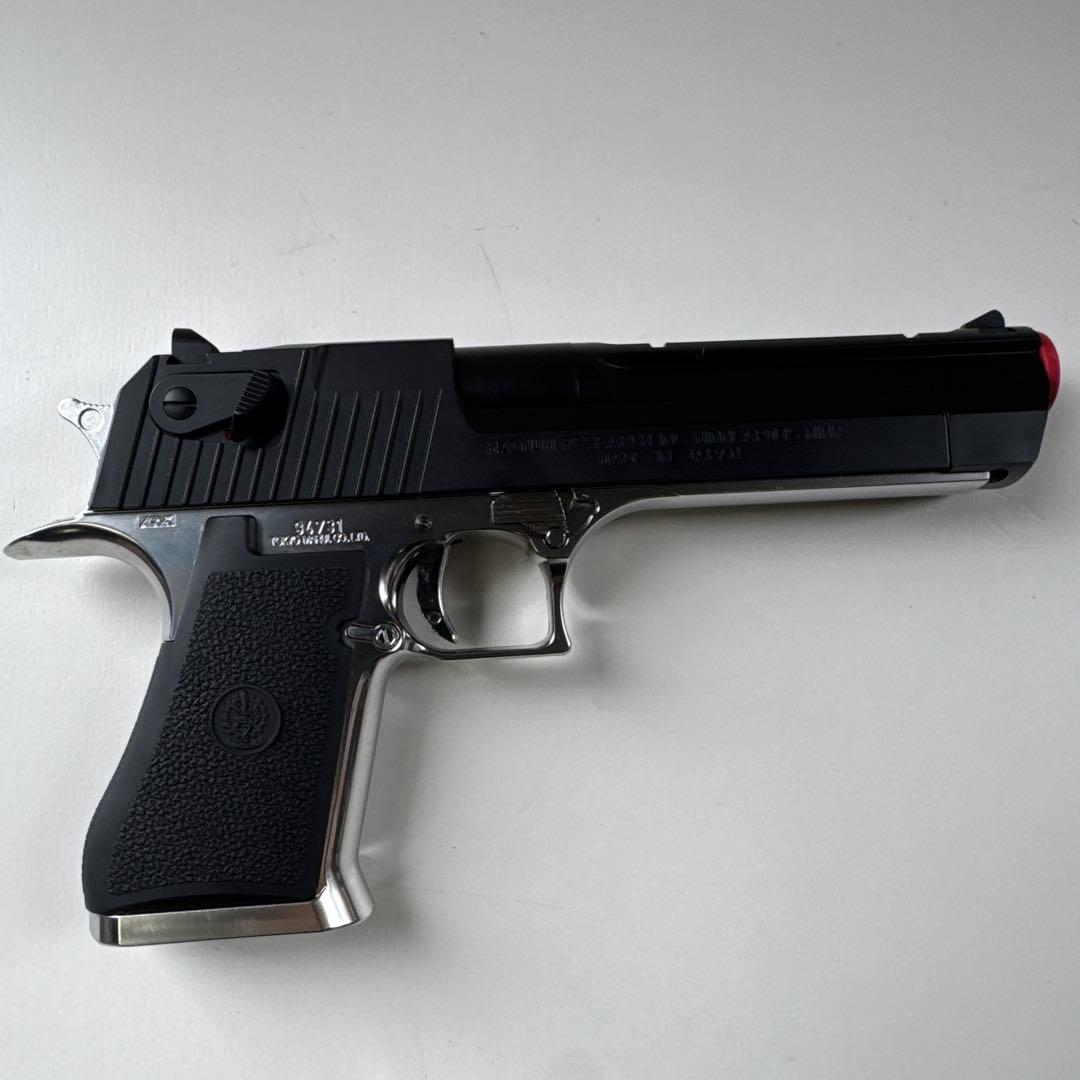 東京マルイ　DESERT EAGLE .50 AE ガスガン　マガジン付き