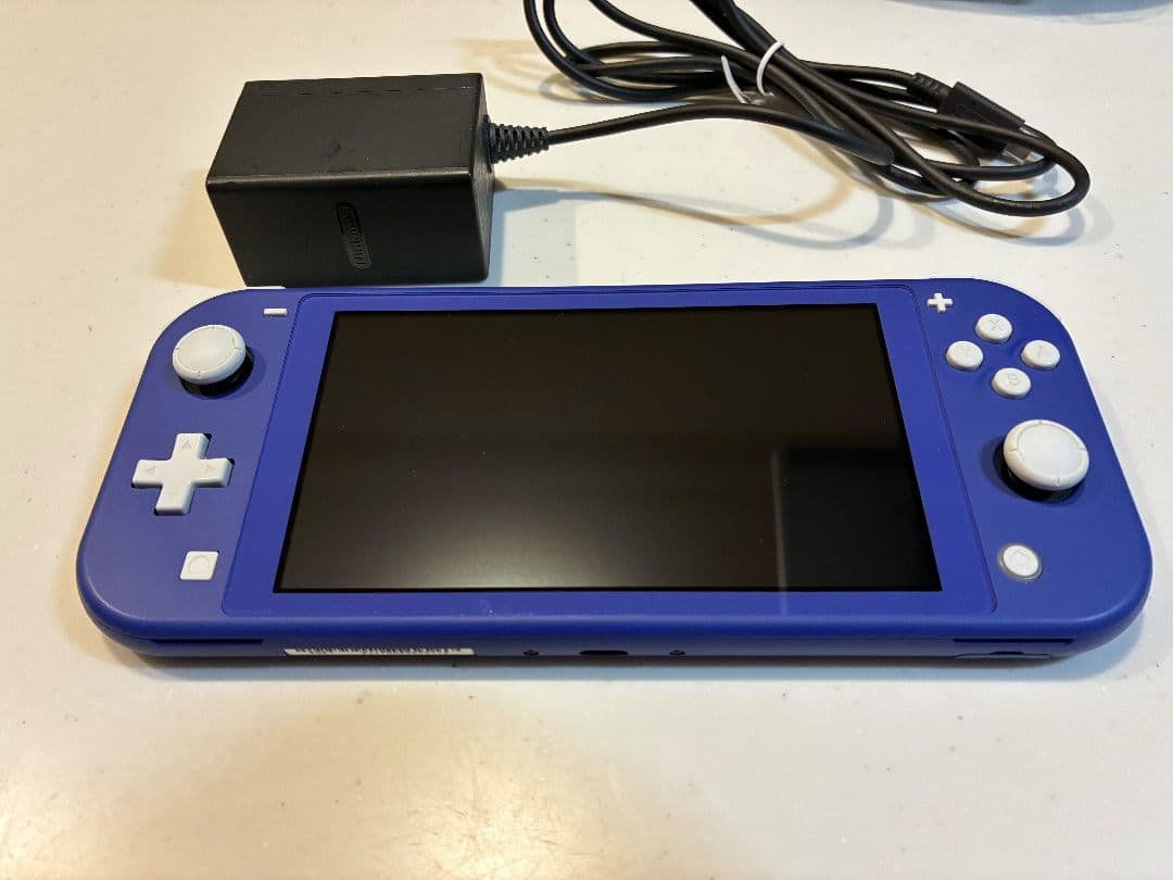 Nintendo Switch Lite 本体　美品