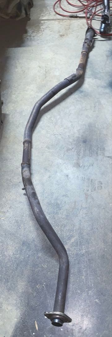 ステップワゴンRG 中間ストレート　マフラー