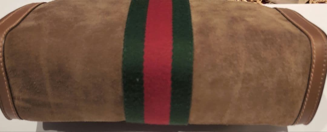 ビンテージGucci スエード クラッチバッグ