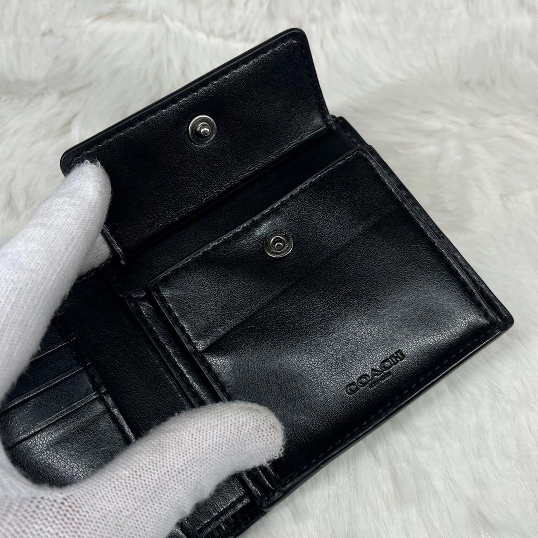 【極美品】COACH シンプルブラックレザー 二つ折り財布