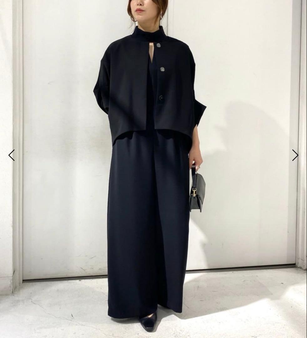 A g aブラック ダブルクロスギャザーノーカラージャケット