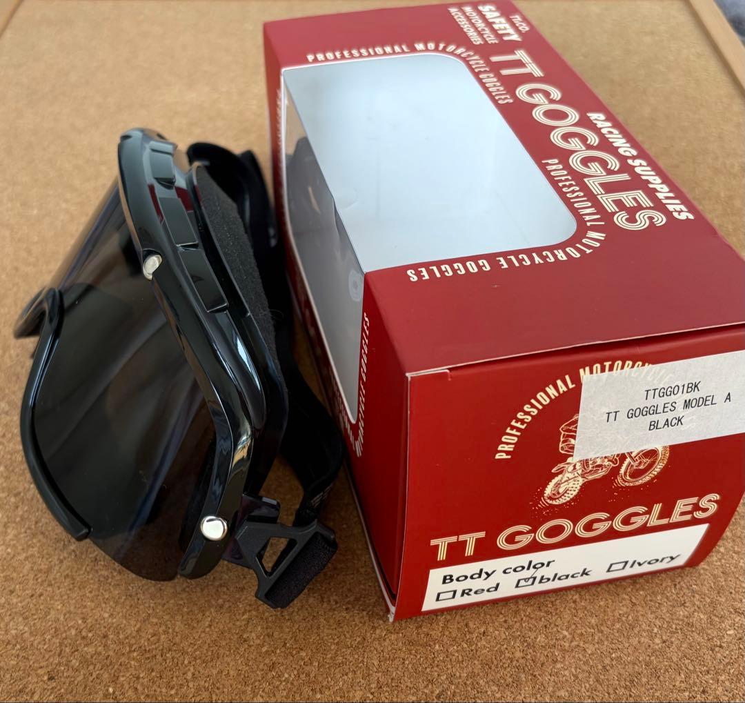 TT&CO TTゴーグルモデルA ブラック　ライトスモークレンズ付