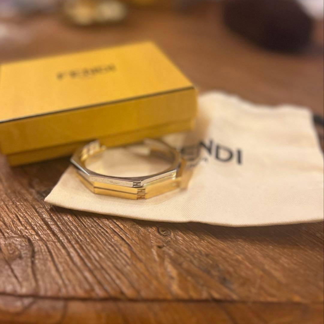 [希少] FENDI フェンディ　ブレスレット　3連バングル　MP2316