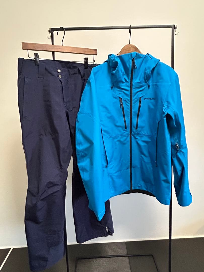 パタゴニアスキー＆スノーボードウェア　ゴアテックス上下Sサイズ