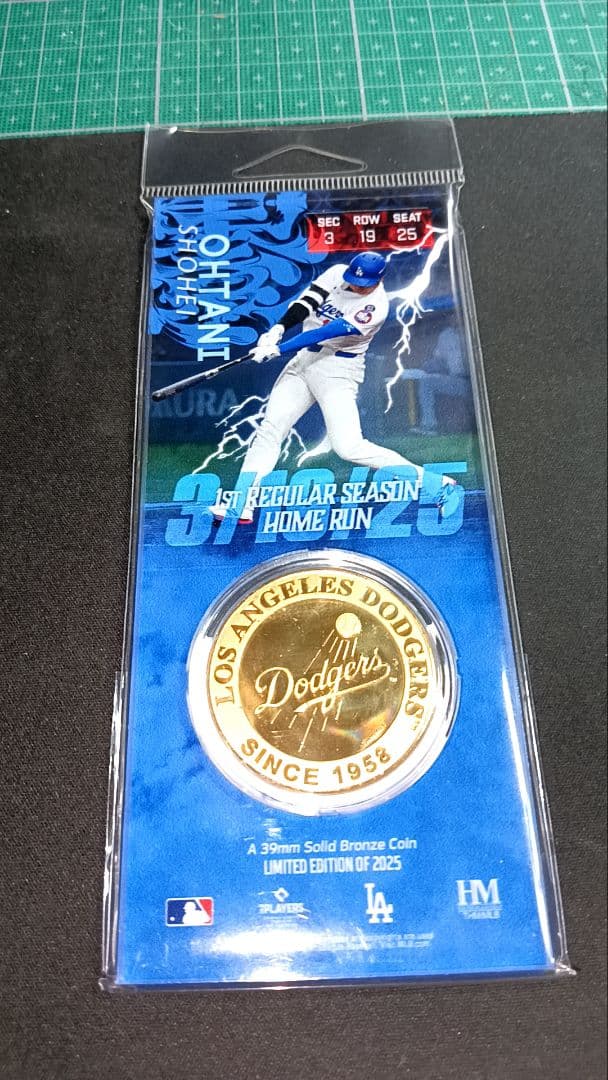 メ*ん様 MLB公認 ドジャース大谷翔平 2025公式戦初HR記念 300