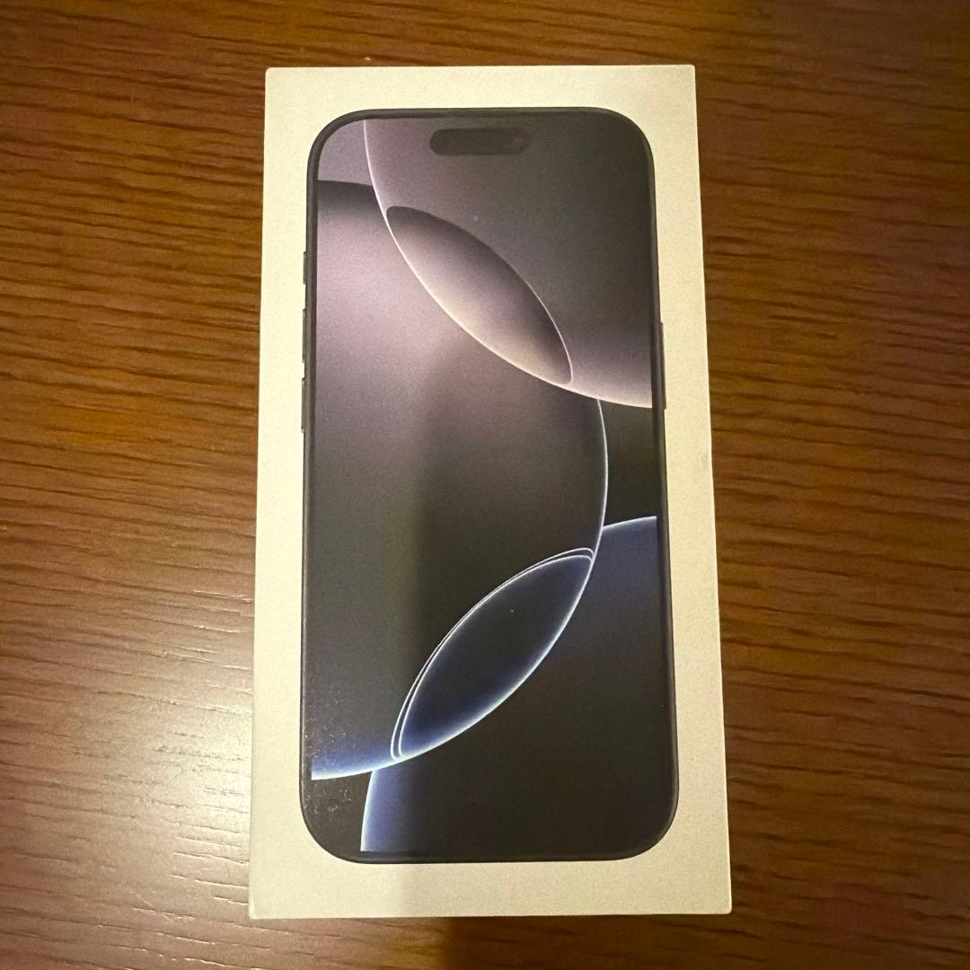 【海外版】Apple iPhone 16 Pro 256GB ブラック・チタン
