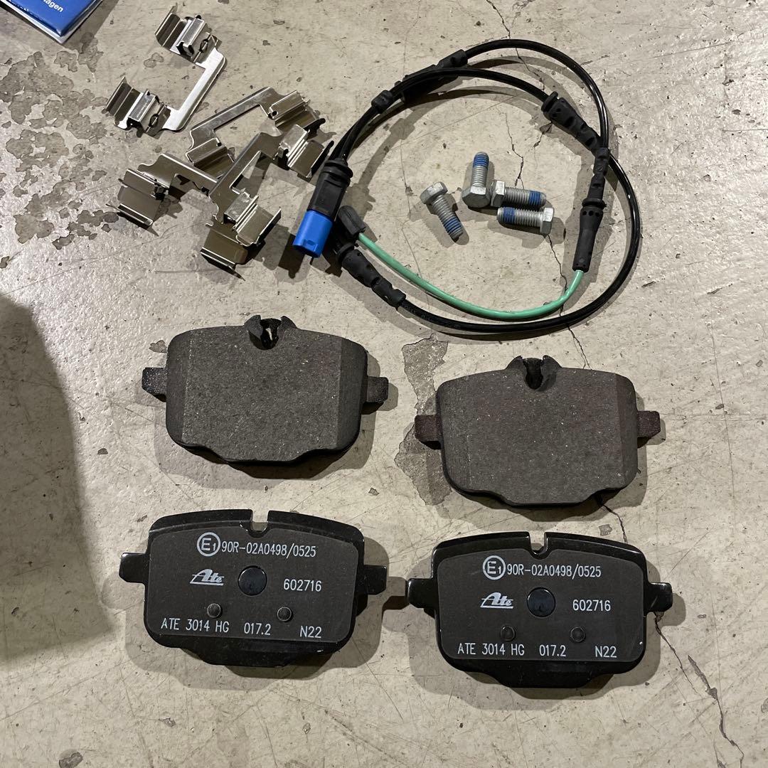  G11  740iMスポーツ　リアブレーキパッド