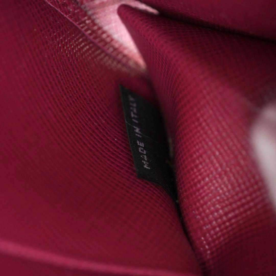 ✨未使用展示品・箱保証書付き✨　PRADA 長財布　サフィアーノレザー　リボン