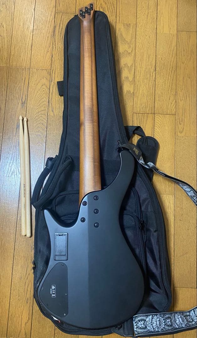 p*r様 Ibanez EHB1005MS-BKF ヘッドレスベース