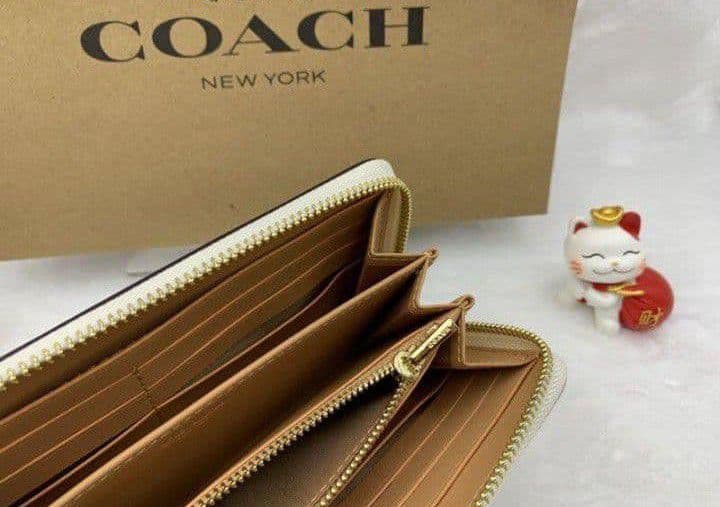 新品未使用コーチ長財布ホワイトアコーディオンレディースメンズ送料無料即日発送