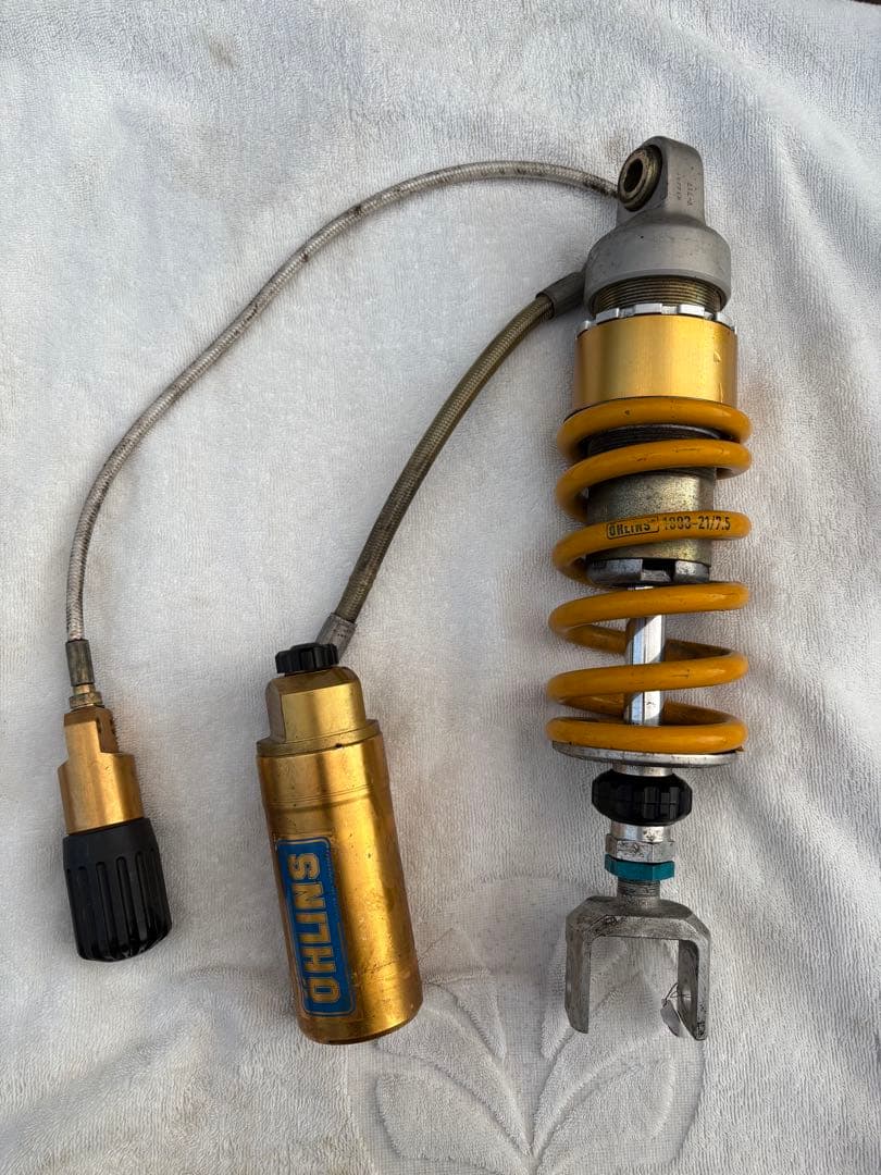 GPZ900R オーリンズリアサス