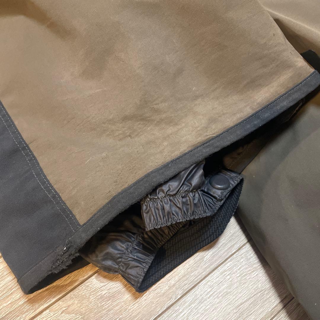 完売品　マウンテンハードウェア　ビブパンツ　サイズSR