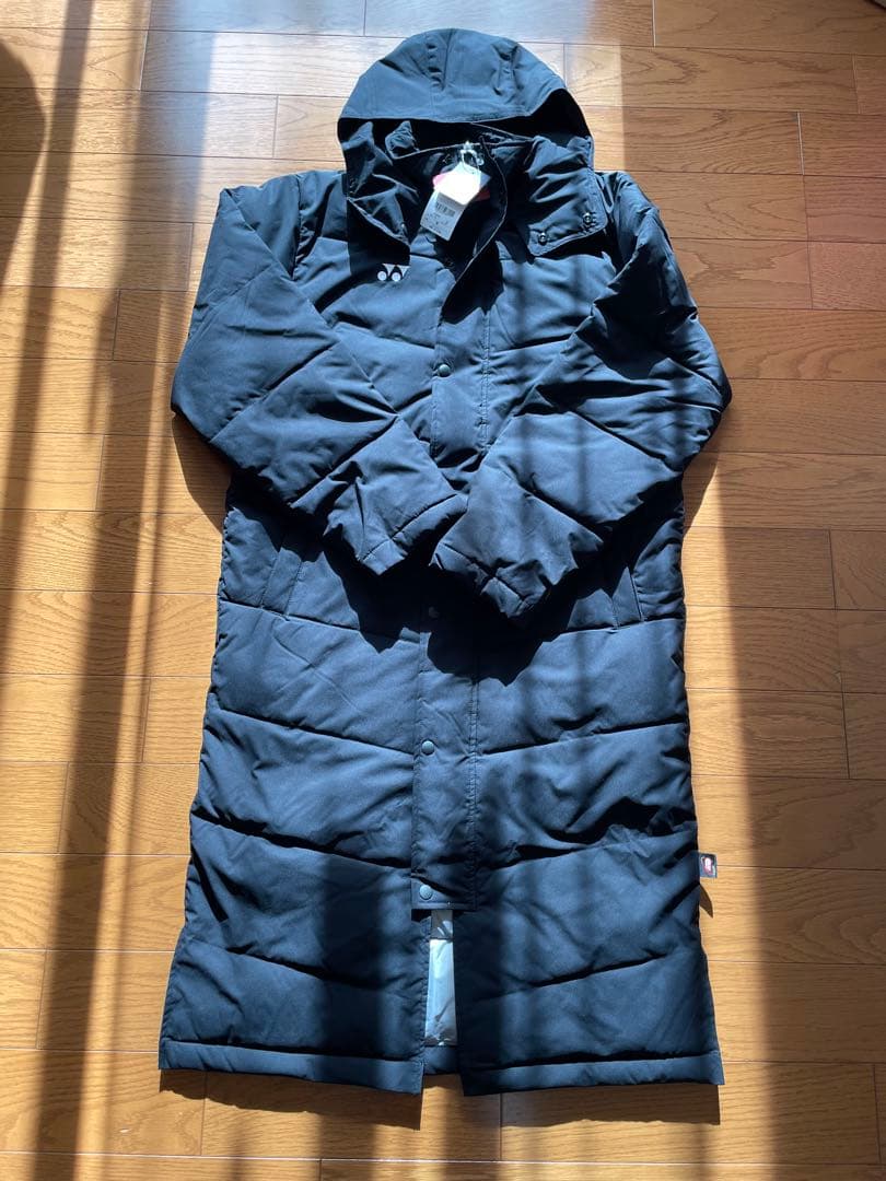 【新品タグ付き】ヨネックス　YONEX　ユニベンチコート　Mサイズ