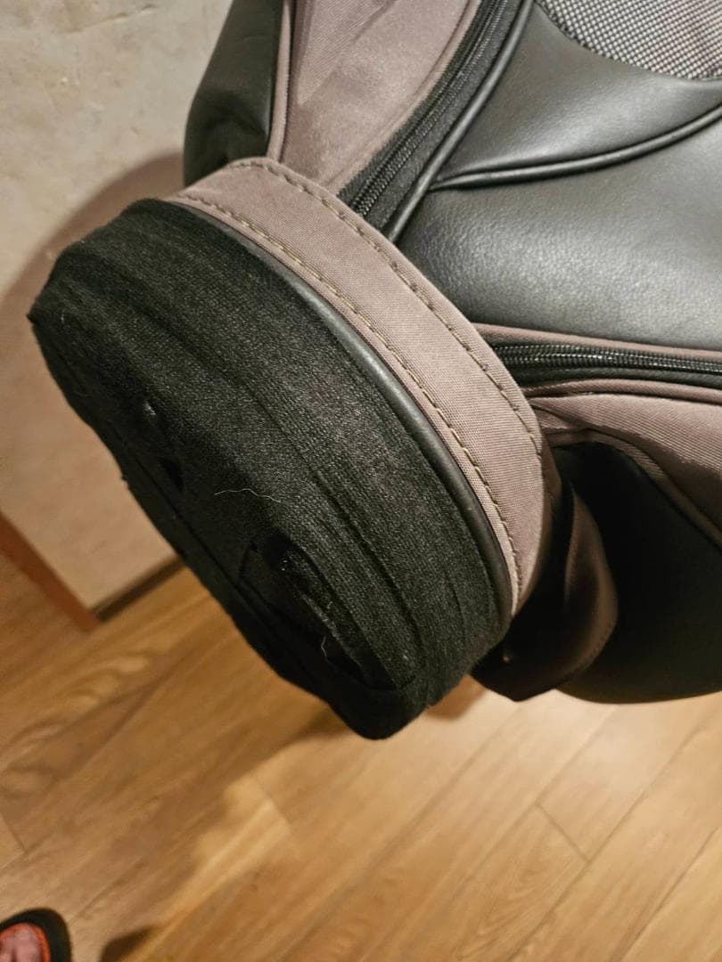 送料無料/超美品　　Oakley khaki高級タイプKHAKIゴルフバッグ