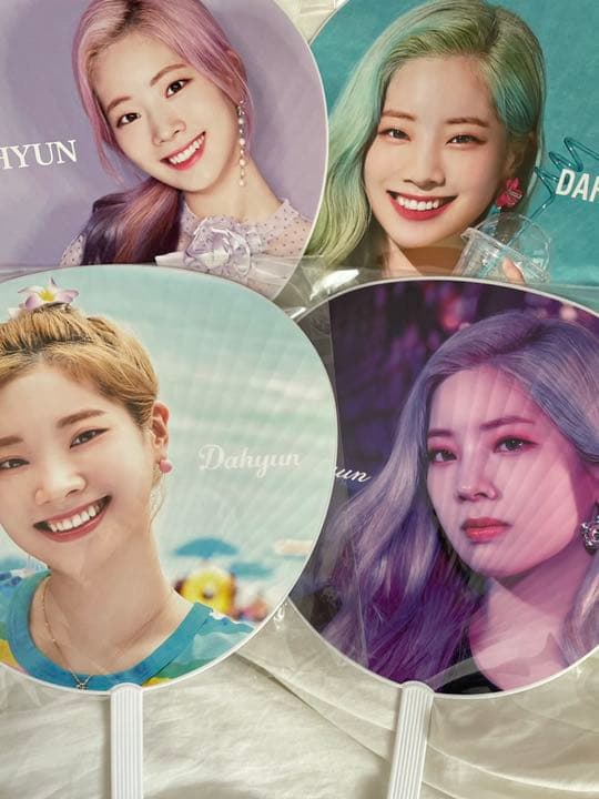 うちわ キム ダヒョン 金多賢 트와이스 TWICE