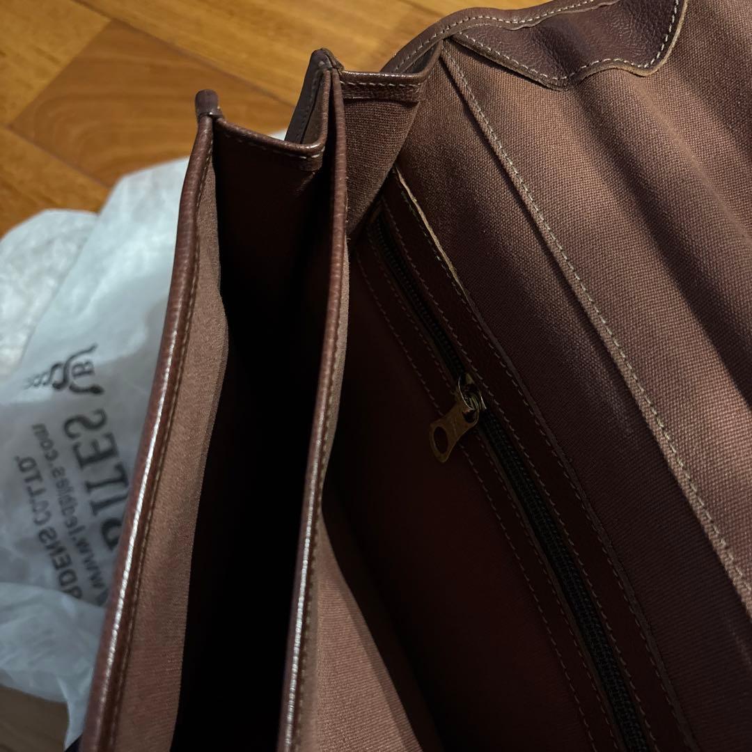 IL BISONTE ブラウンレザーブリーフケース