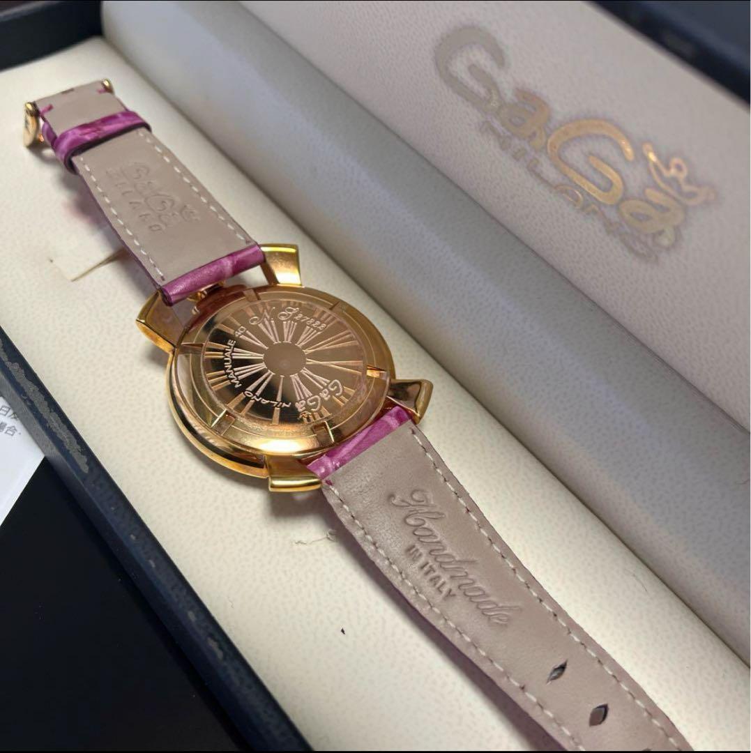 【美品】GaGa MILANO ピンクレザー腕時計（電池交換済）ガガミラノ