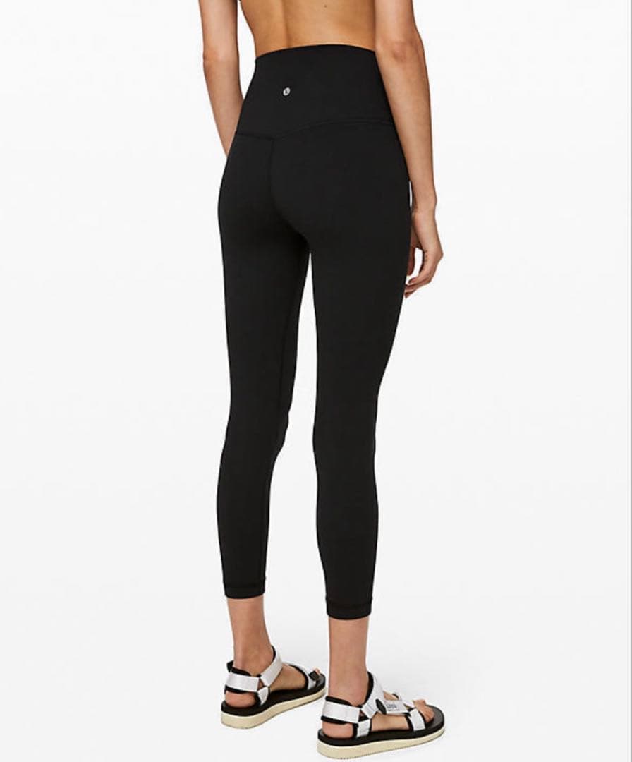 ルルレモン　新品未使用　ブラックハイウエストヨガパンツ　サイズ6