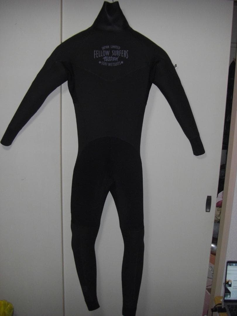 中古美品 FELLOW 5x3ロングチェストジップセミドライ